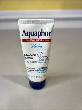 Aquaphor Baby Healing Ointment Advanced Therapy - White